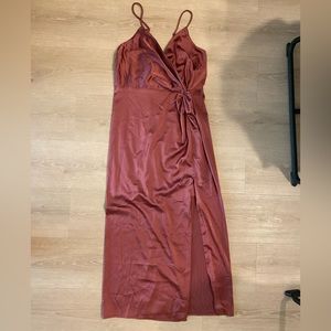 Astr the label midi satin dress